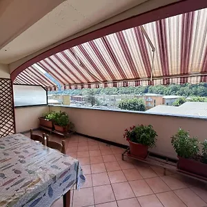 https://otto-marzo.hotelitalianriviera.com