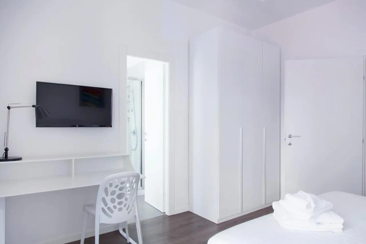 Ema Flat In Trastevere ローマ